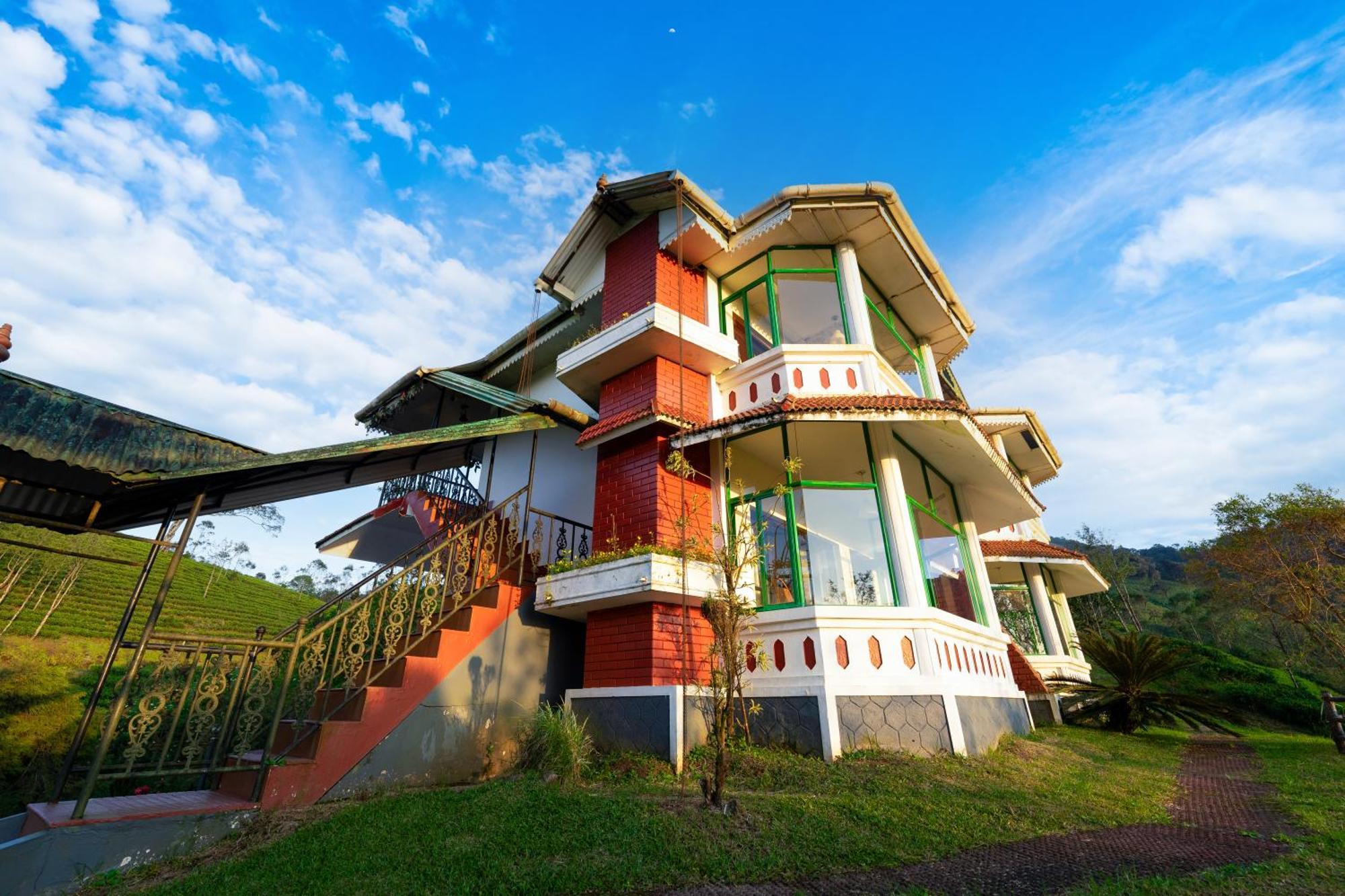 Camelot Resort Муннар Экстерьер фото