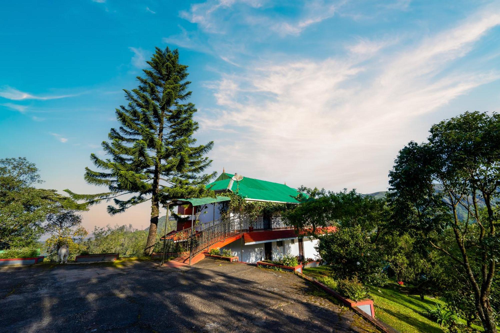 Camelot Resort Муннар Экстерьер фото
